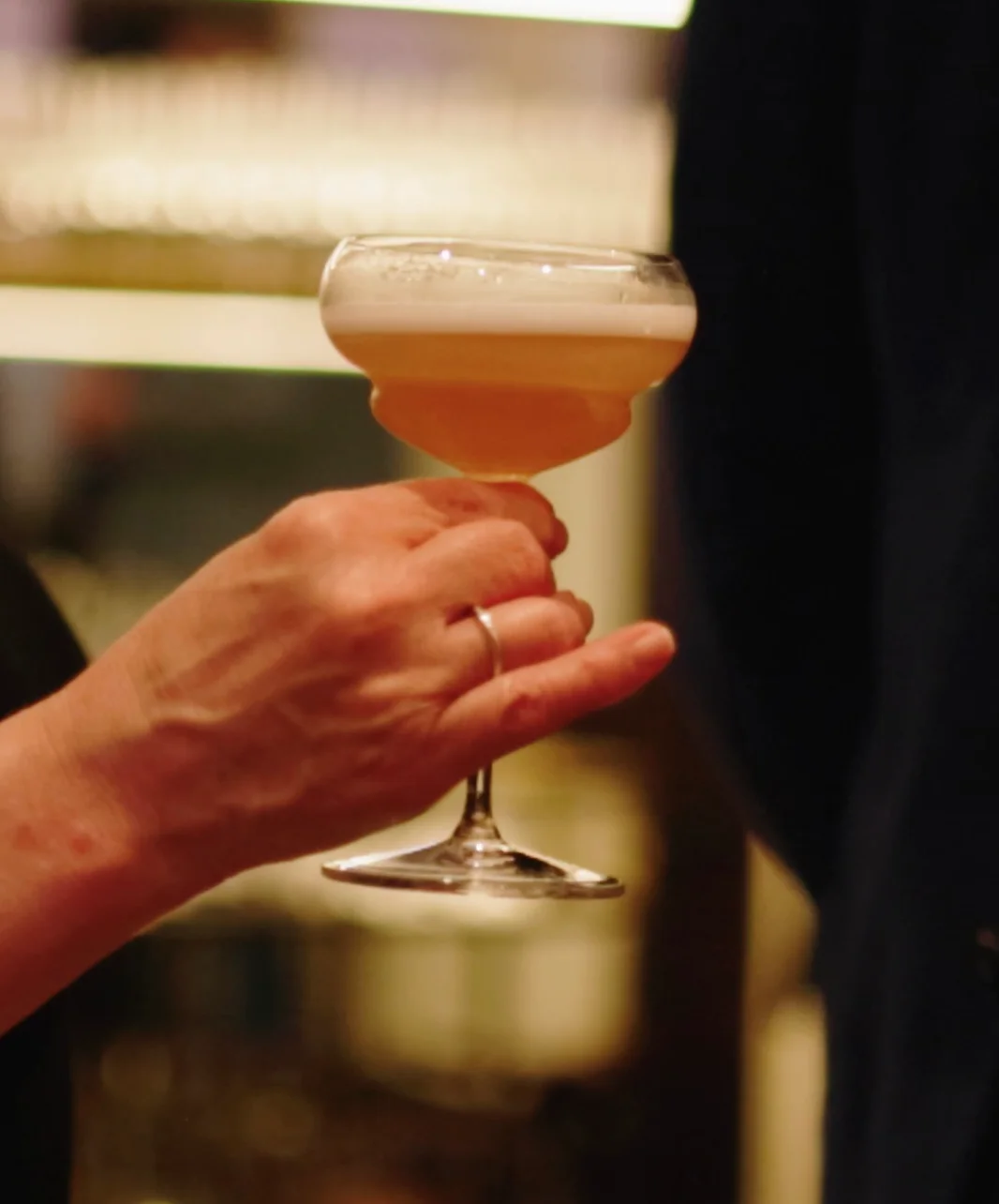 Volume Martini (Double V)